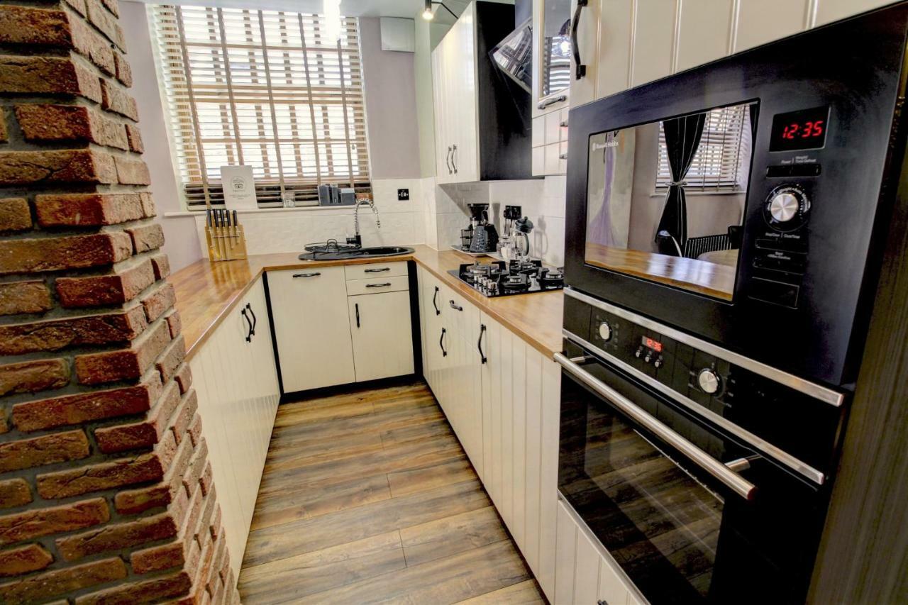The Old Joiner'S Shop Apartment วิทบี ภายนอก รูปภาพ