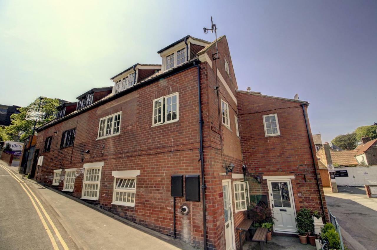The Old Joiner'S Shop Apartment วิทบี ภายนอก รูปภาพ